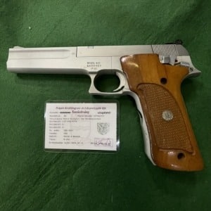 Smith&Wesson